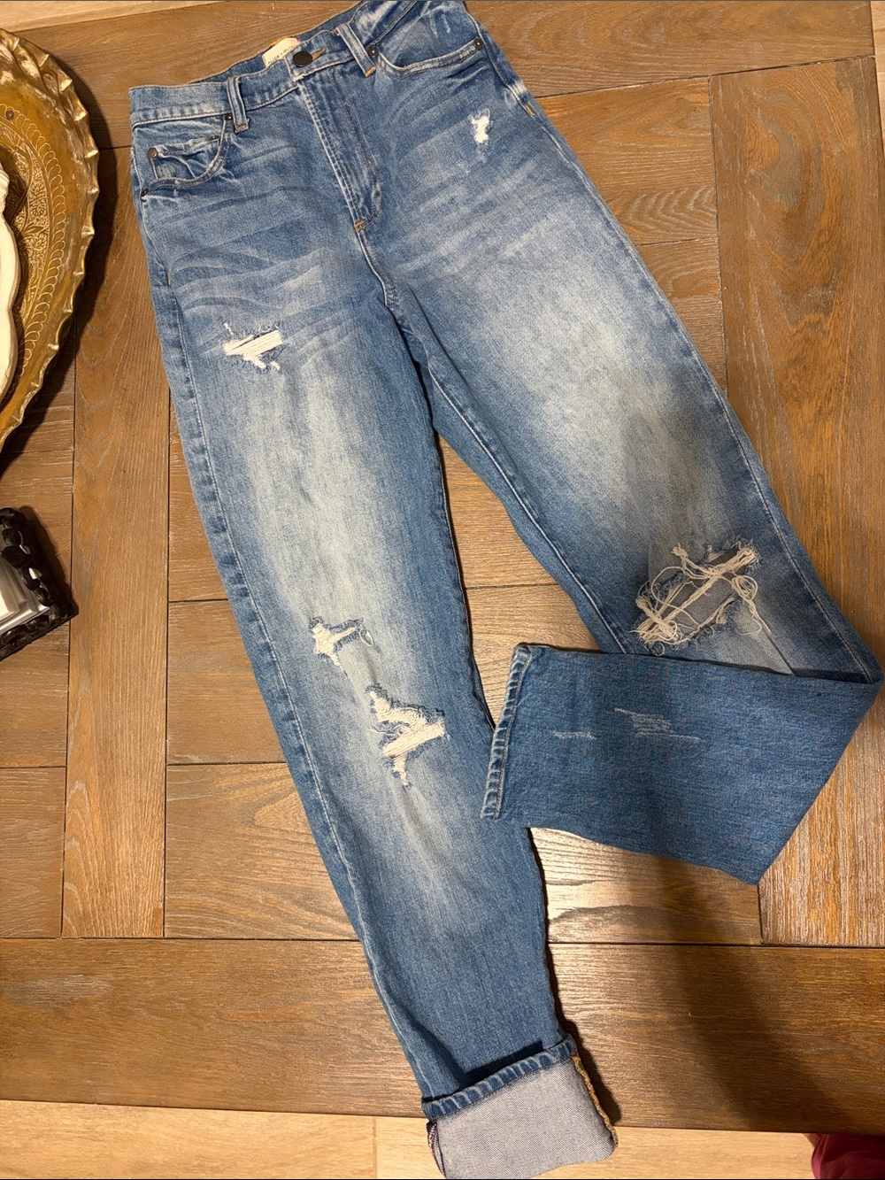 Katerina Distressed High Waist Jeans